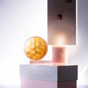 Glossier bath duo! (Exclusive)